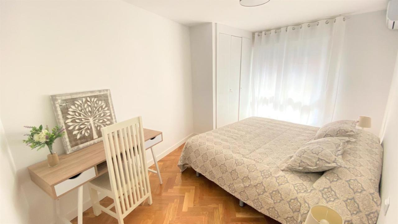 Apartamento Las Rozas Centro Con Parking Incluido Exterior foto